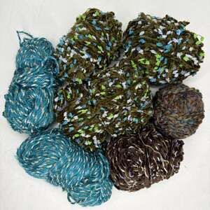 Mixed Lot 13 oz Soft Yarn Crochet Knit Craft DIY Novelty Holiday Gift Variegated